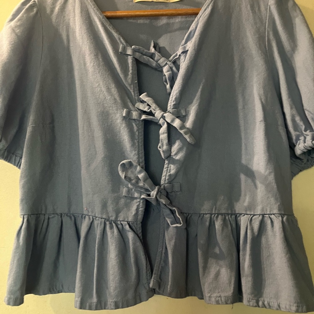 Liberty Love Blue Gray Short Sleeve Tie Front Peplum Blouse